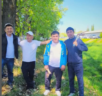 Таза Қазақстан акциясына орай мектебіміздің ұстаздарымен сенбілік өткізілді!